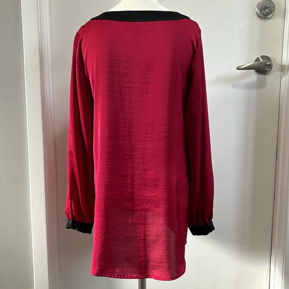 KENNETH COLE REACTION stain blouse - Picture 4 of 8